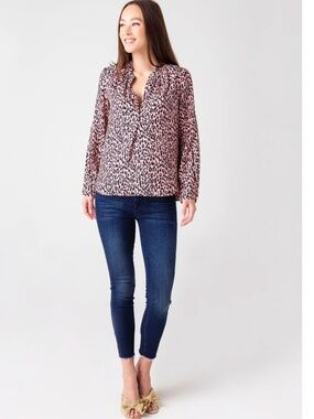 MOTHER High Waisted Looker Ankle Fray Jeans in "Enchantment" dark wash